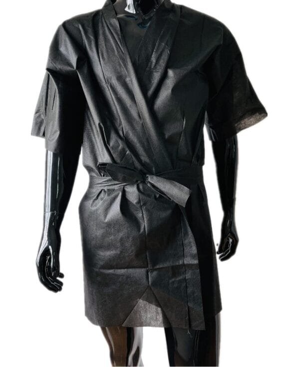 Kimono-desechable-negro-900×1150
