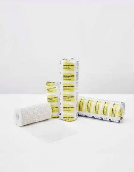 rollos de venda de yeso de varios tamaños
