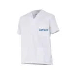 casaca cuello pico unisex de color blanco y logoa zul de la UIC barcelona university